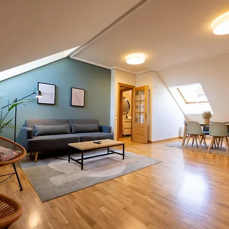 Atuaire Home La Merced En El Centro Historico De Burgos Parking Incluido Exterior photo