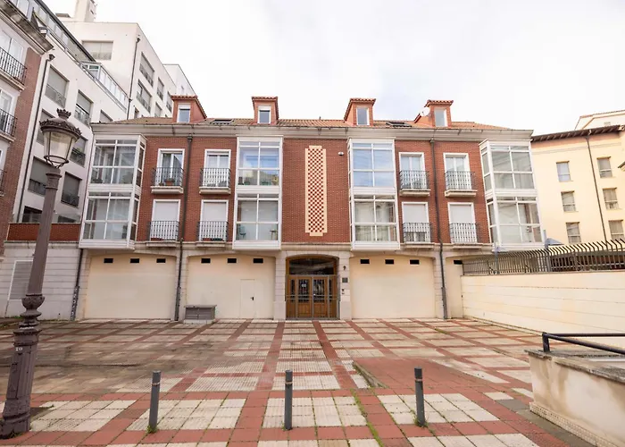 Atuaire Home La Merced En El Centro Historico De Burgos Parking Incluido